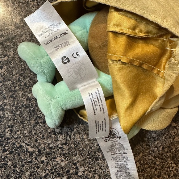 Disney Store Star Wars: The Mandalorian Baby Yoda Grogu - Picture 8 of 9